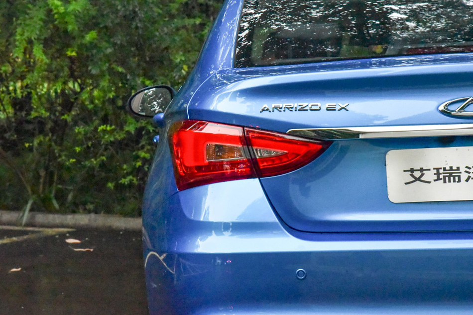 2019 1.5L CVT ϸ