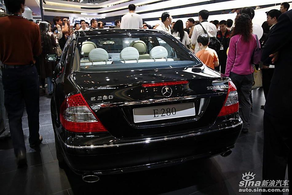 E280