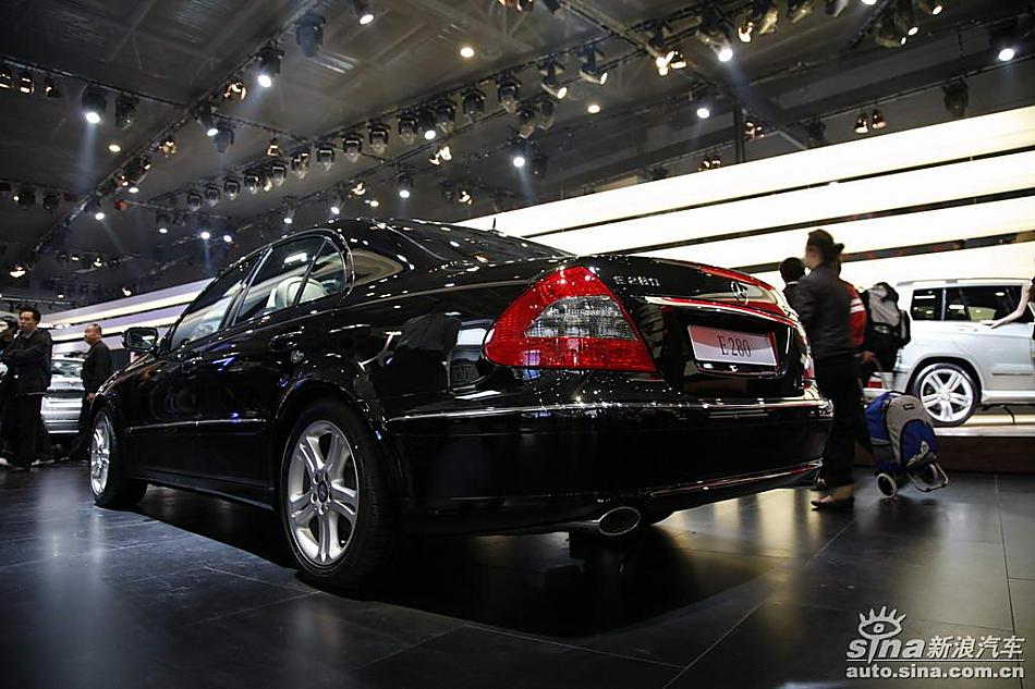 E280