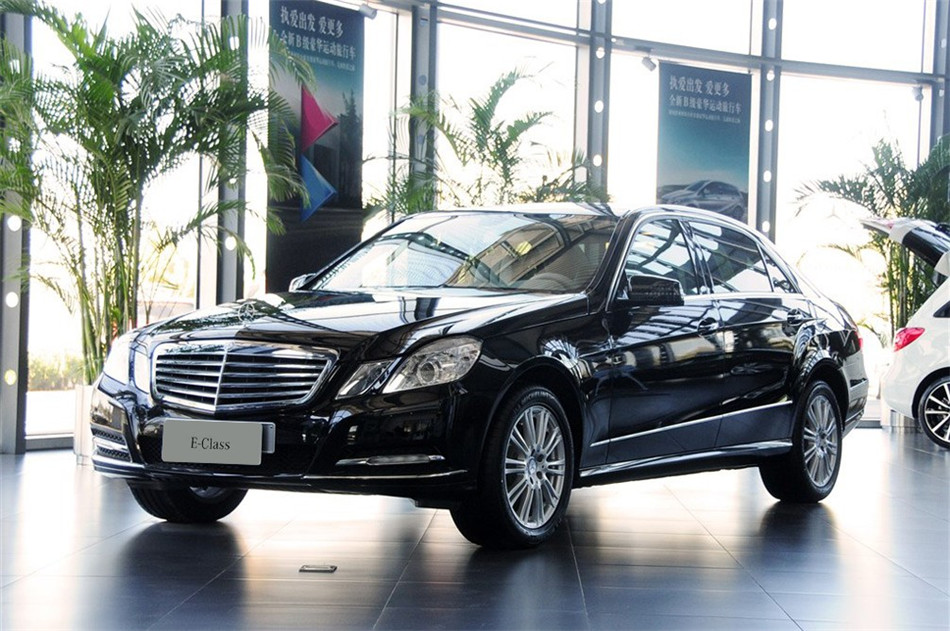 2013E260L CGI