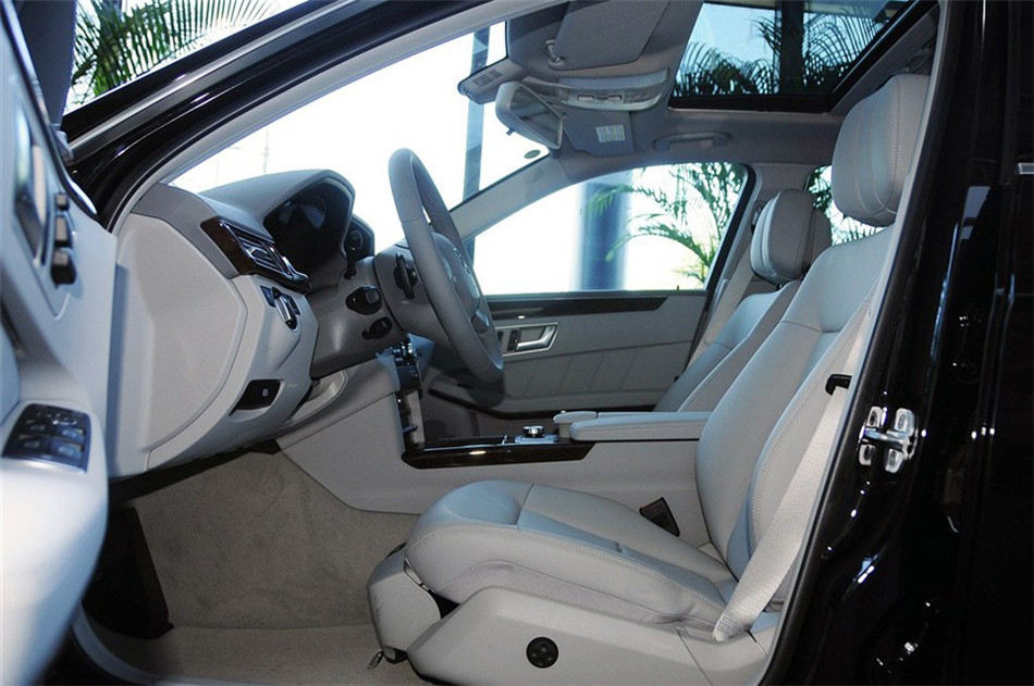 2013E260L CGI