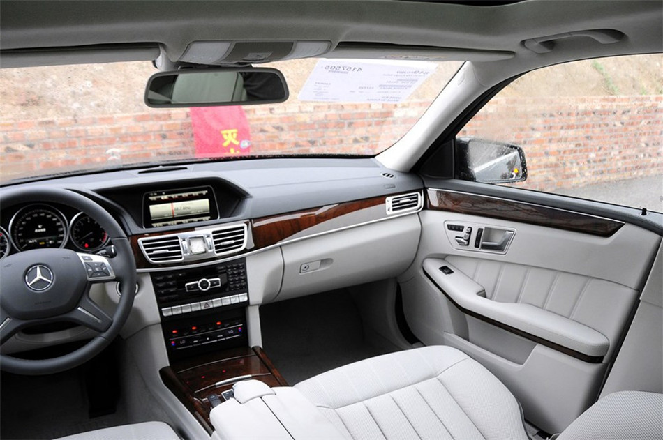 2015 E 320 L  4MATIC 