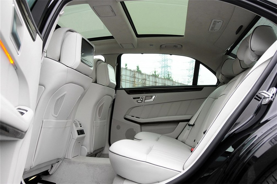 2015 E 320 L  4MATIC οռ