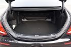 2019款 E 300 L 运动豪华型 座椅空间