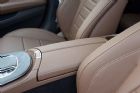 2019款 E 300 L 运动豪华型 座椅空间