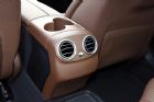 2019款 E 300 L 运动豪华型 座椅空间