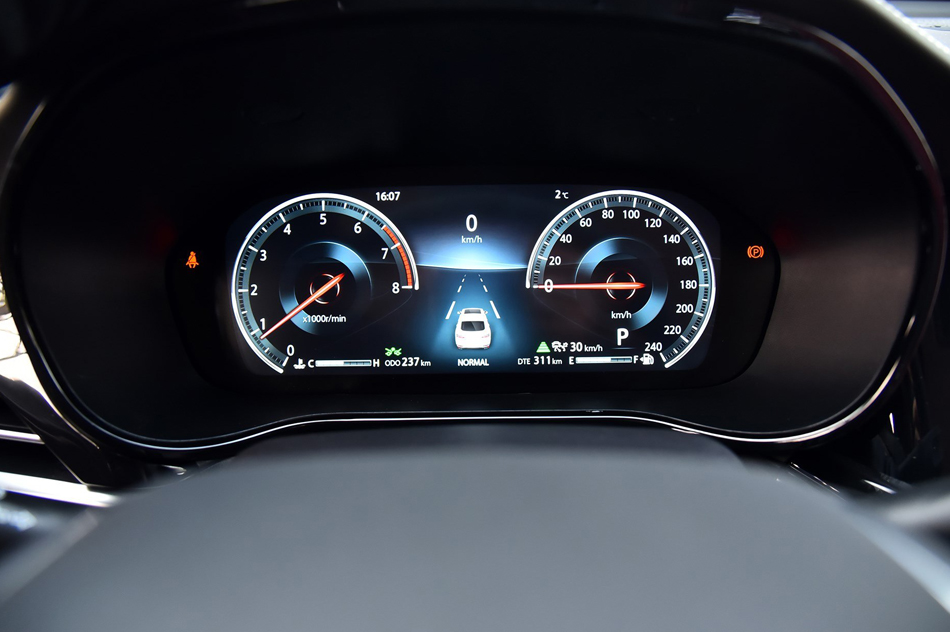2019 2.0T ǰ 