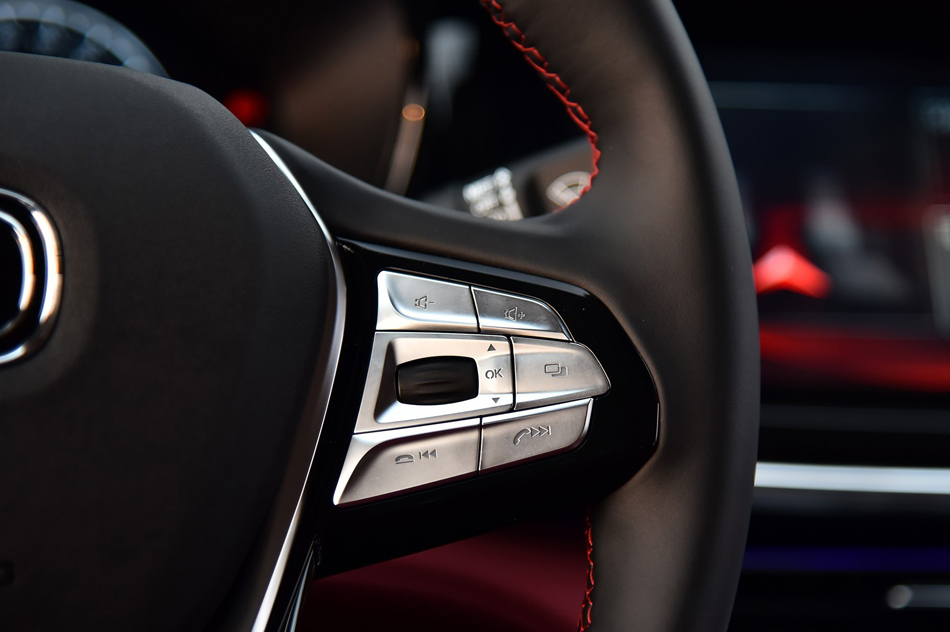 2019 2.0T ǰ 