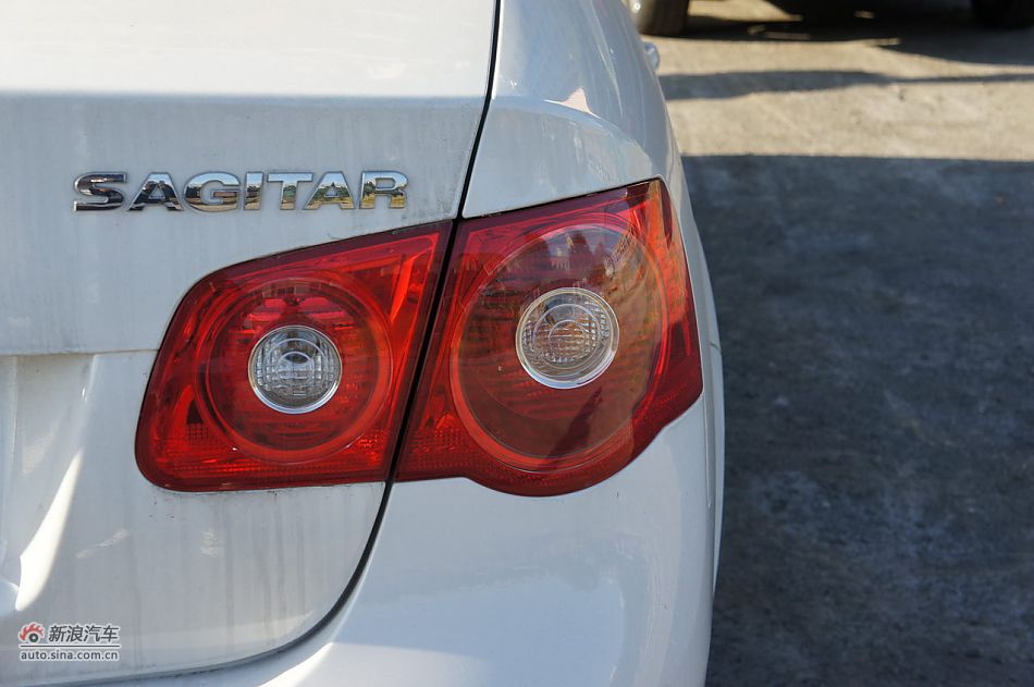 20111.6LԶ