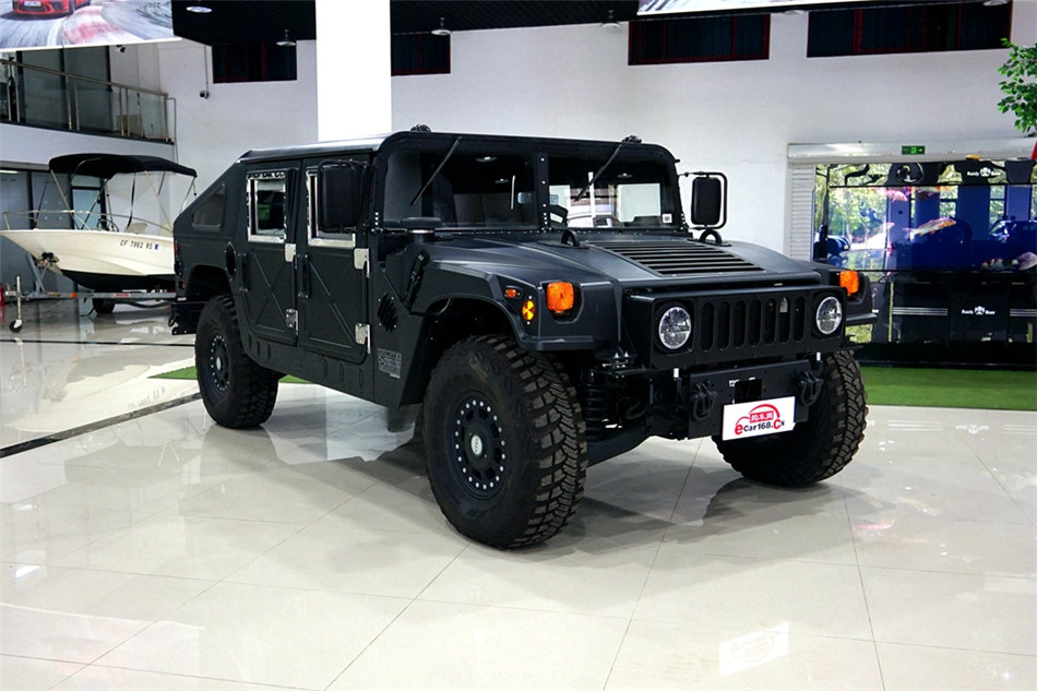 2018   Humvee C 6.2L 