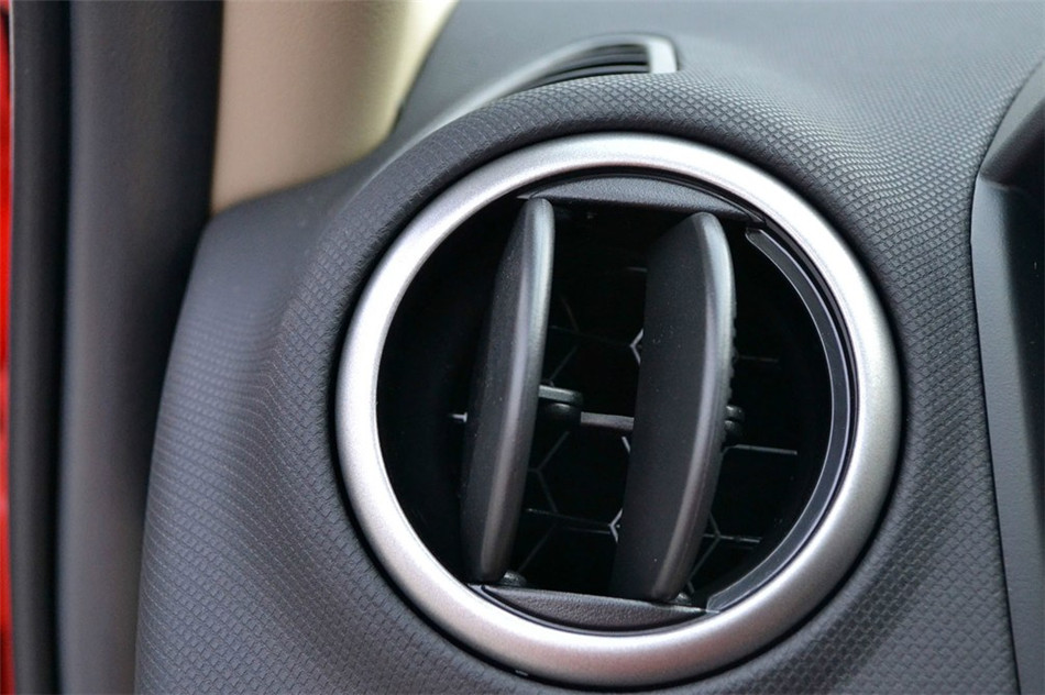 Դ3 2012 1.6L AT ׼ 