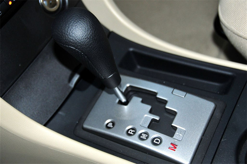 Դ3 2012 1.6L AT ׼ 