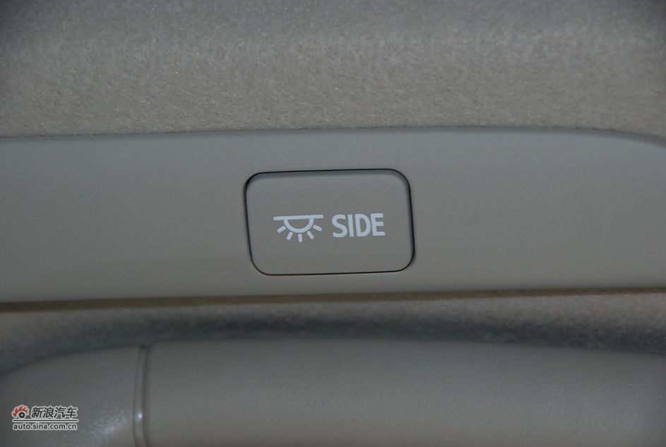 2011￭
