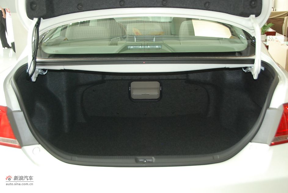 2011￭