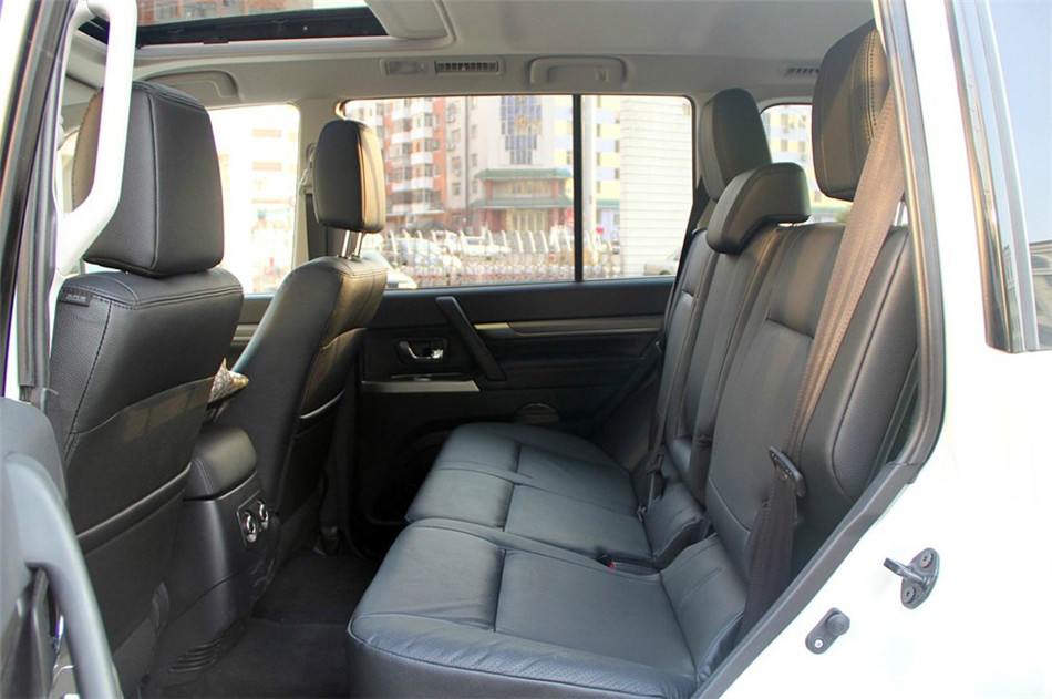 2012 3.0L AT Ӣ οռ
