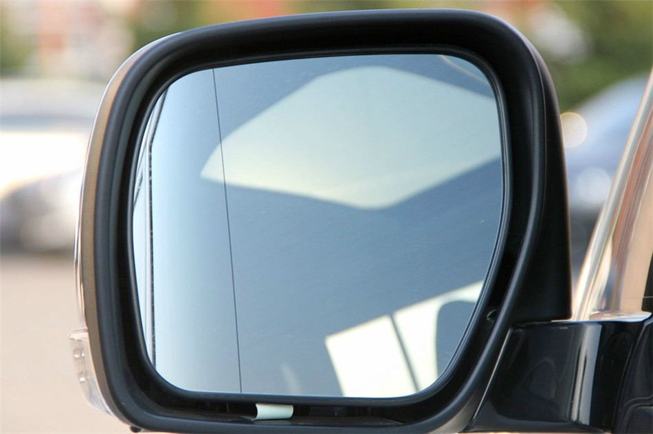 2012 3.0L AT Ӣ 