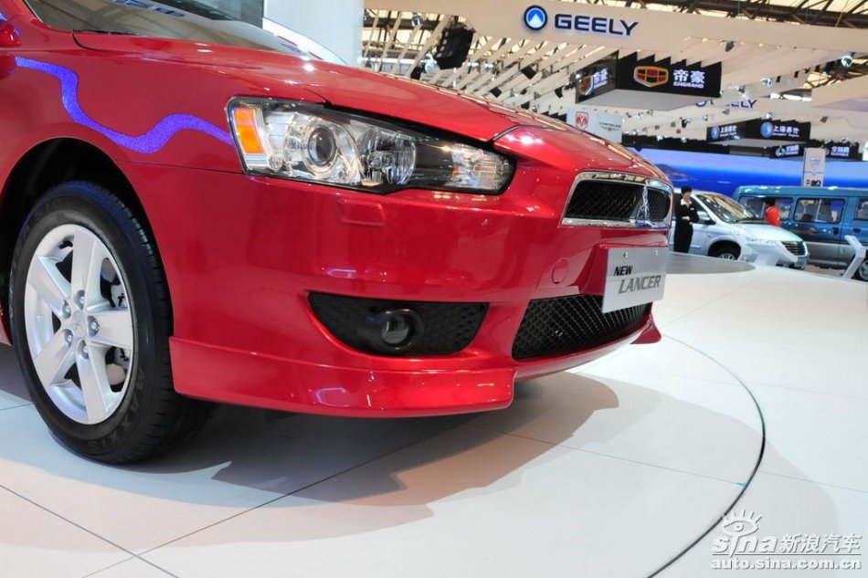 NEW LANCER