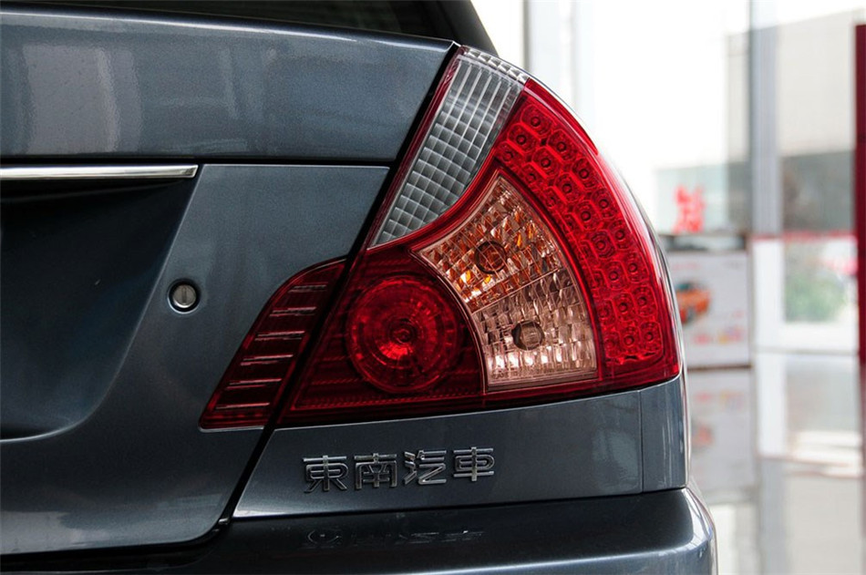 2012 1.6L MT SEiʰ 