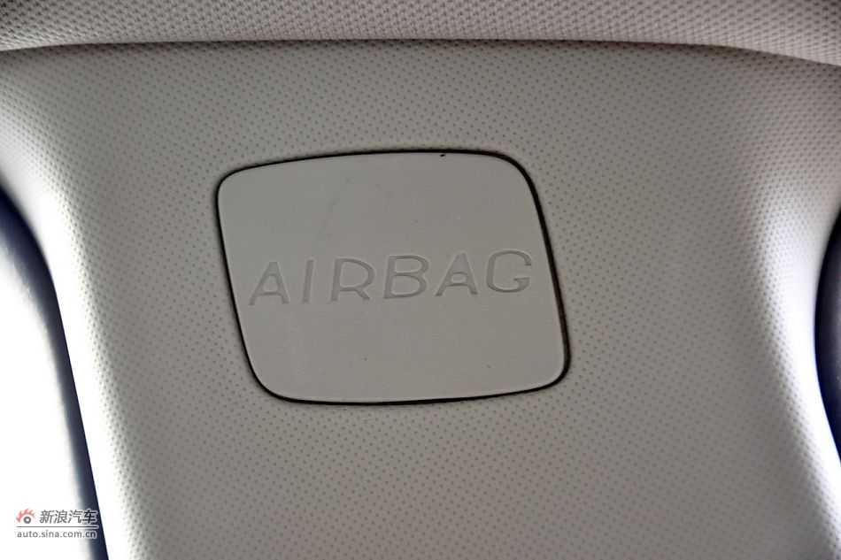 2011B70嵽ʵ