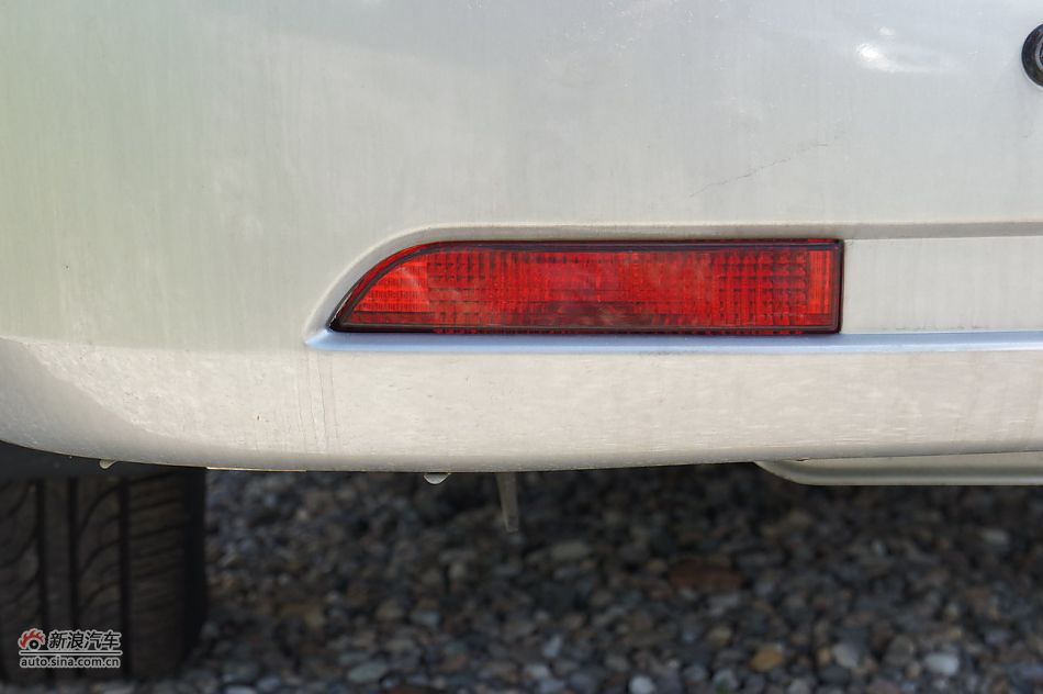 2011Զ