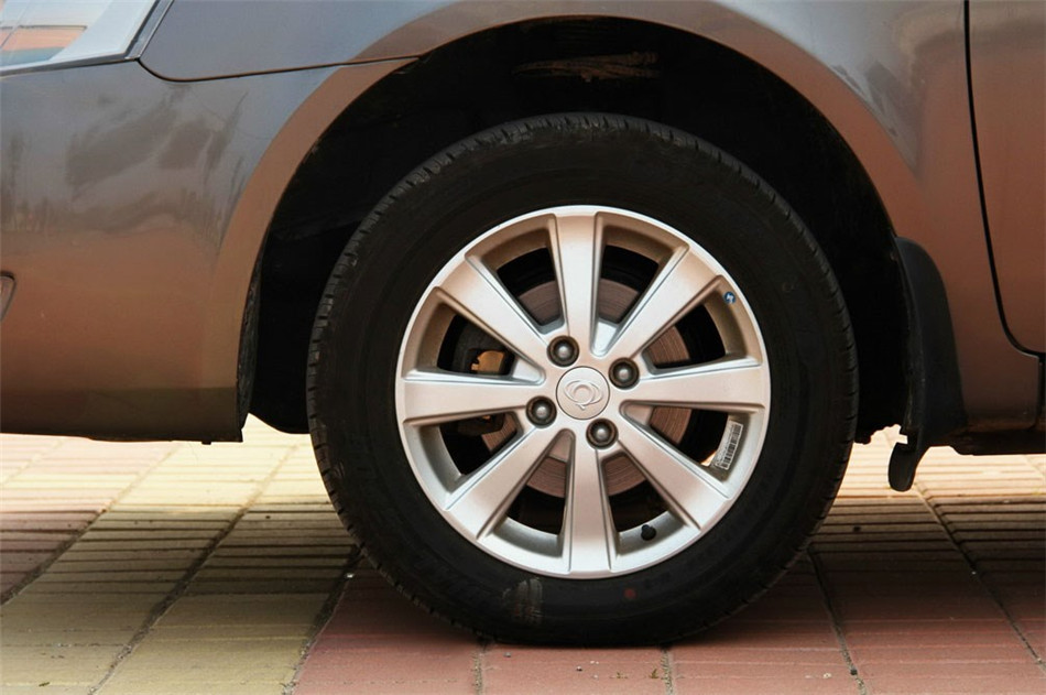  2012 1.5L MT CVVT 