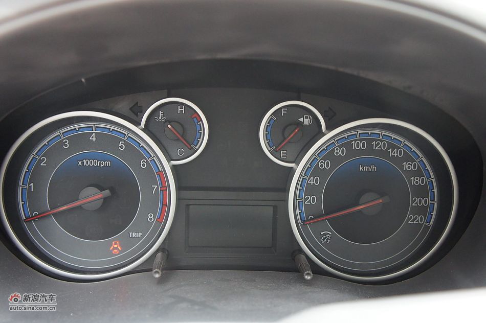 2011SX41.6LԶ鶯