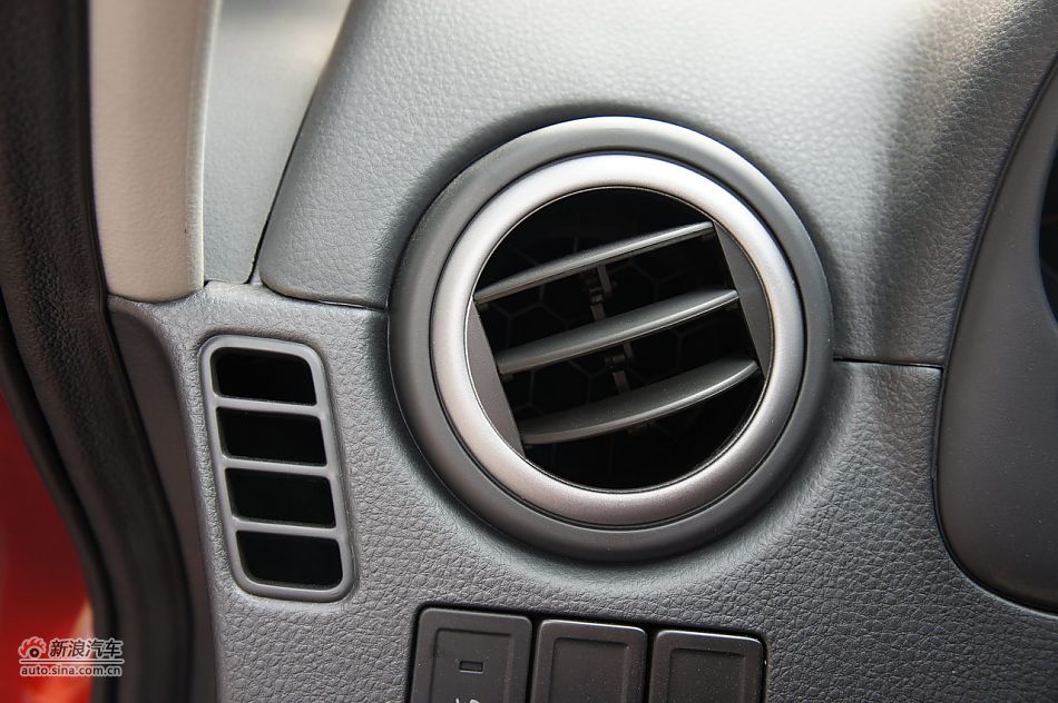 2011SX41.6LԶ鶯