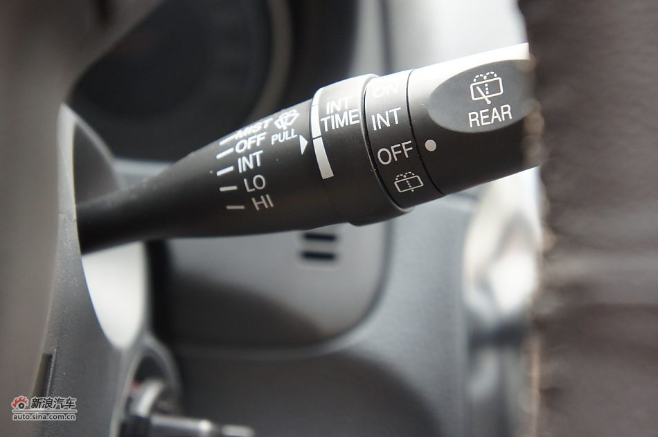 2011SX41.6Lֶ˶