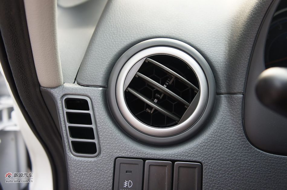 2011SX41.6Lֶ˶