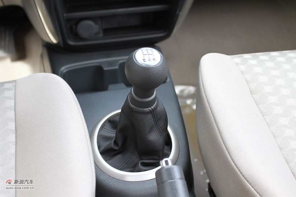2011SX4