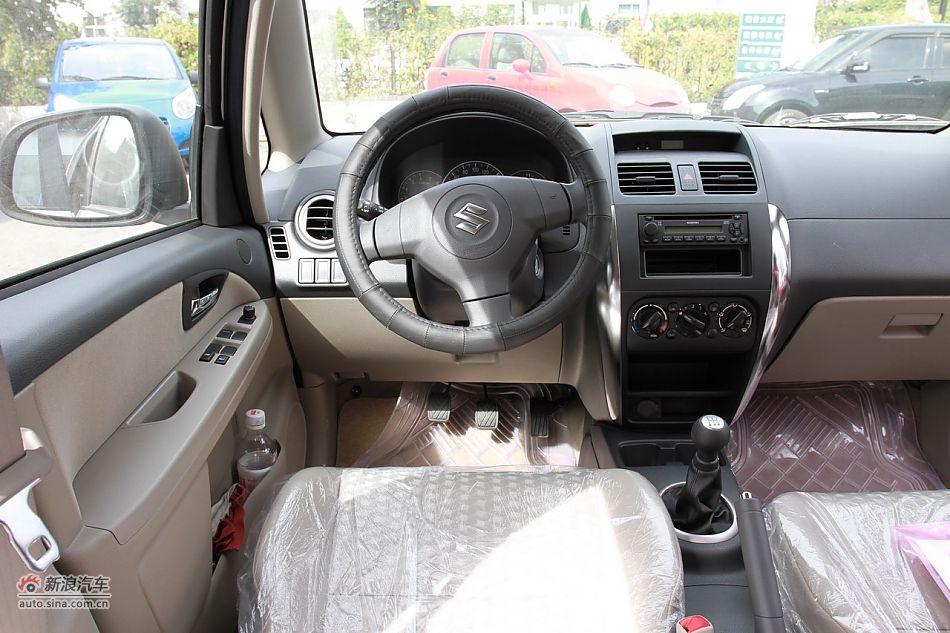 2011SX4