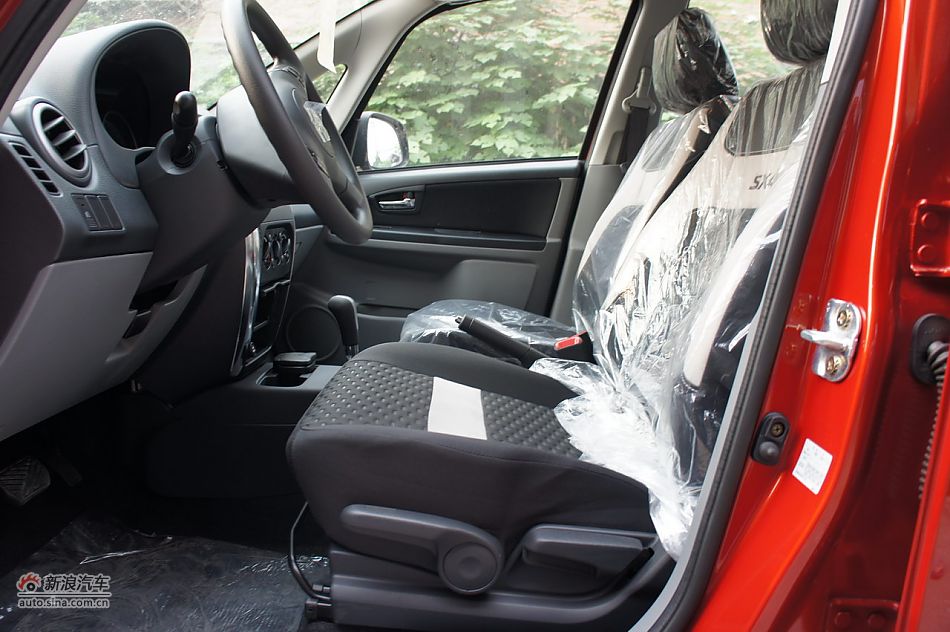 2011SX41.6LԶ鶯