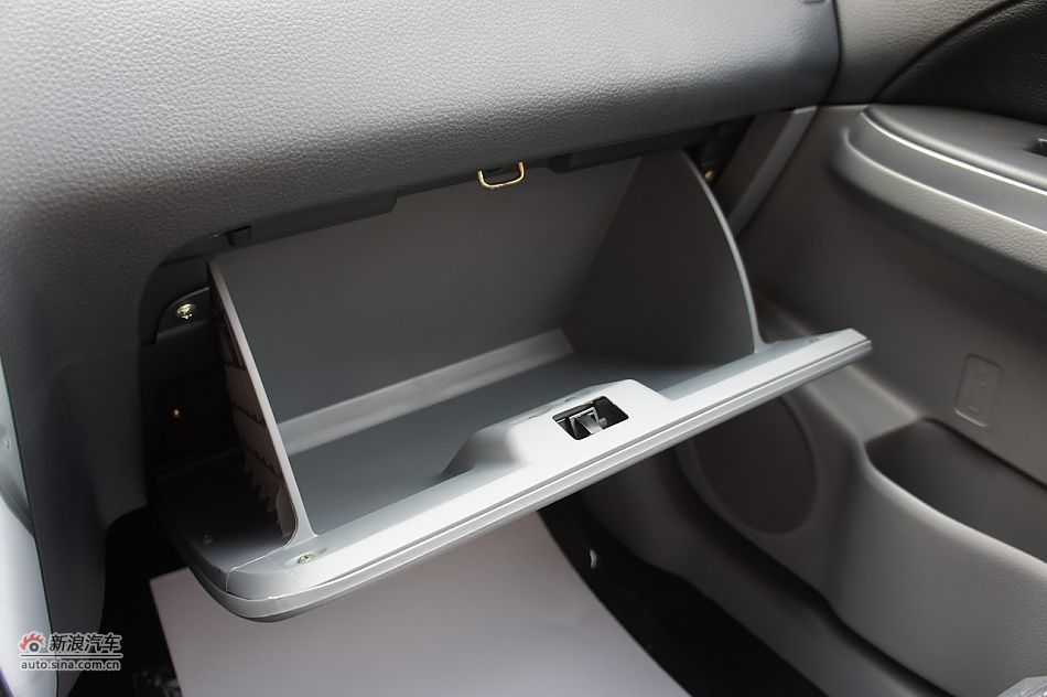2011SX41.6Lֶ˶