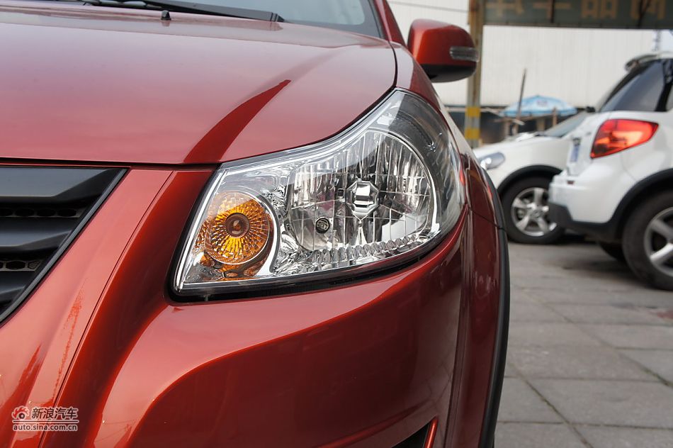 2011SX41.6LԶ鶯