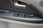 2011SX41.6LԶ鶯