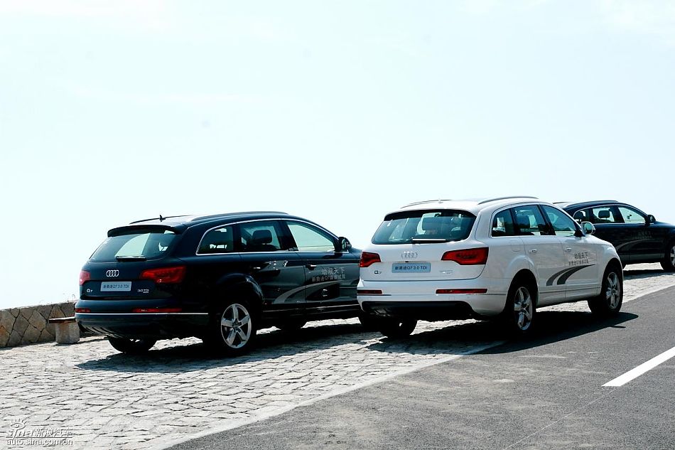 µQ7