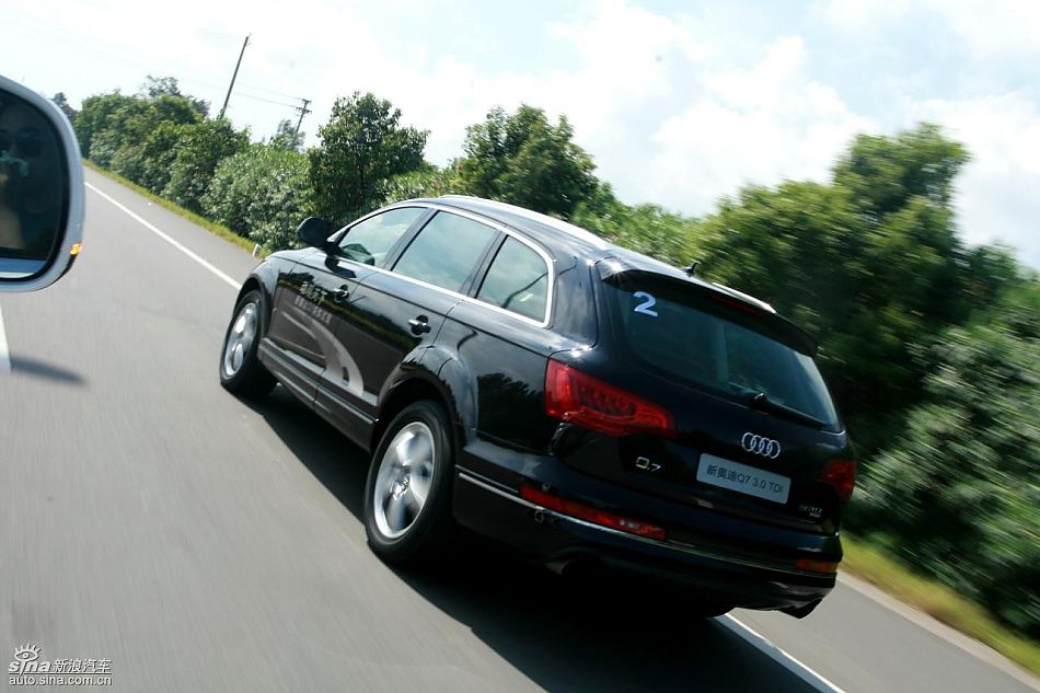 µQ7