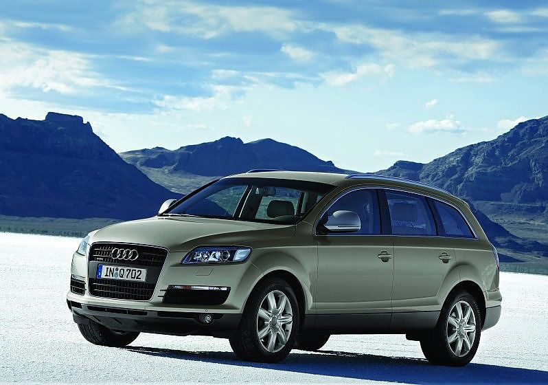 µQ7