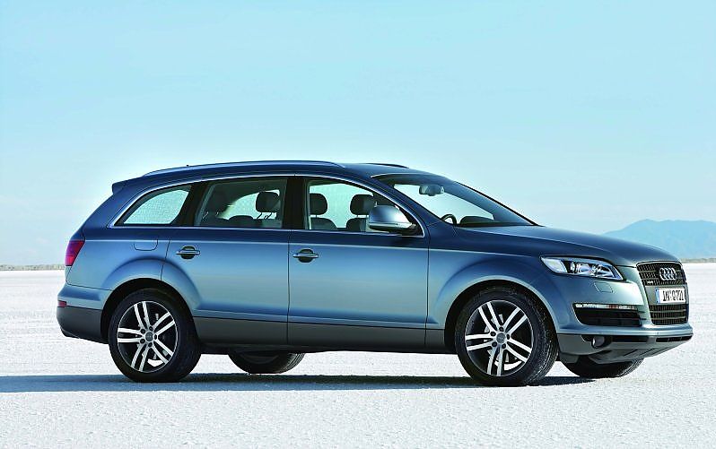 µQ7