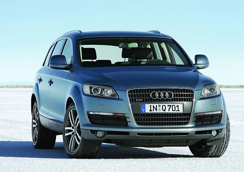 µQ7