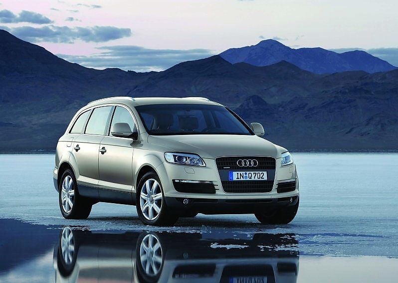 µQ7