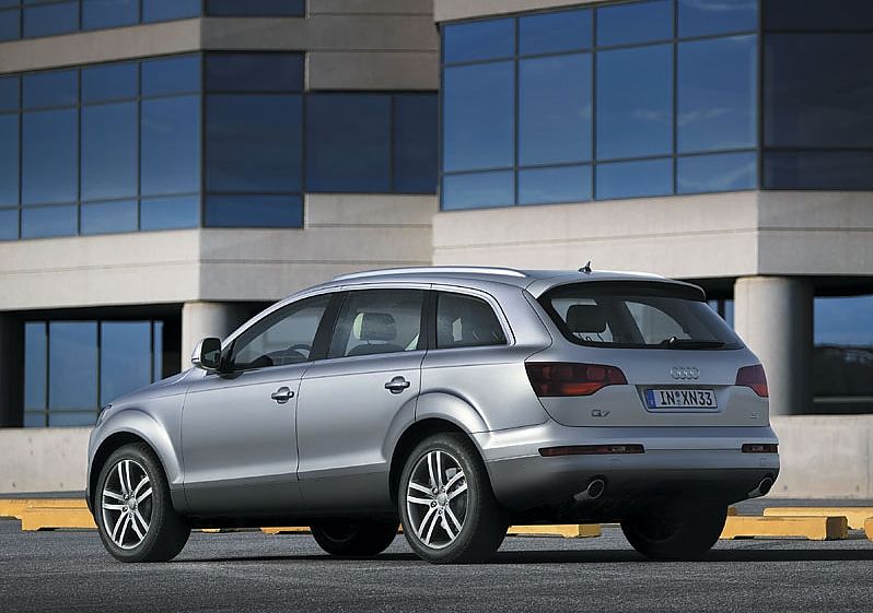 µQ7