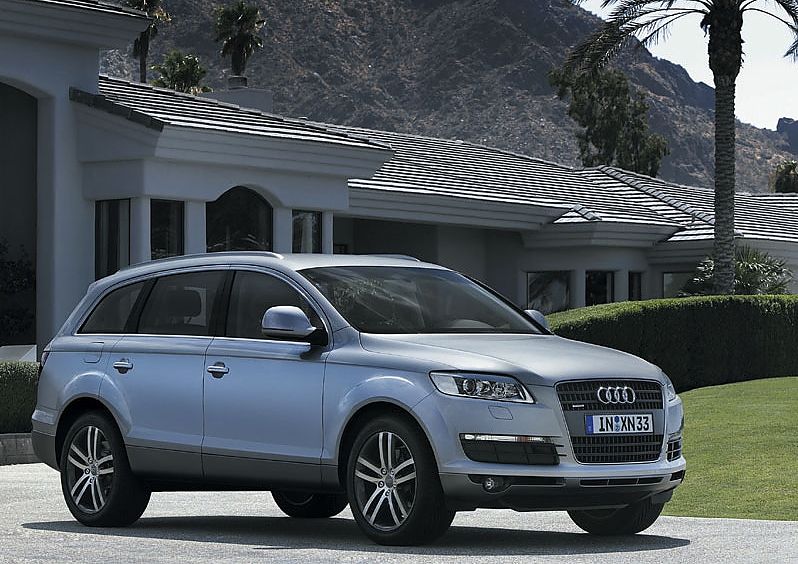 µQ7