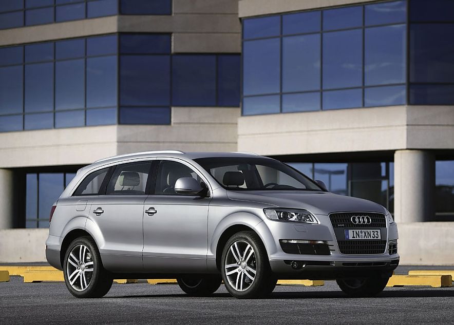 µQ7