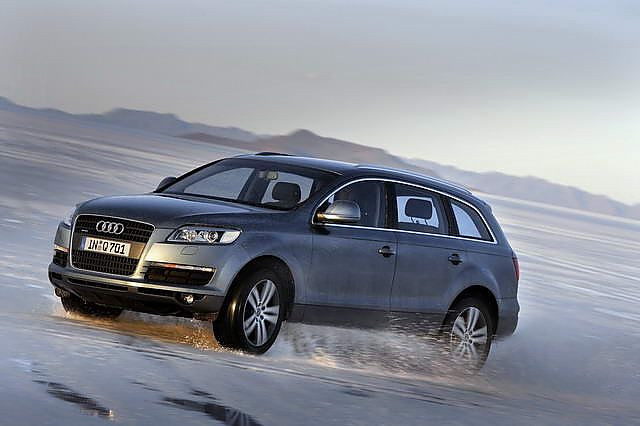 µQ7 3.6FSI