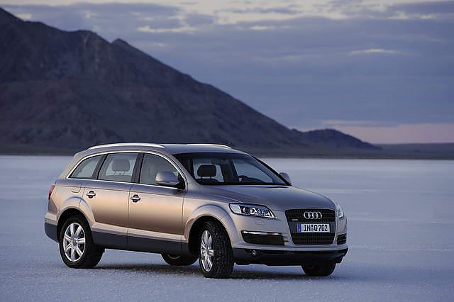 µQ7 3.6FSI