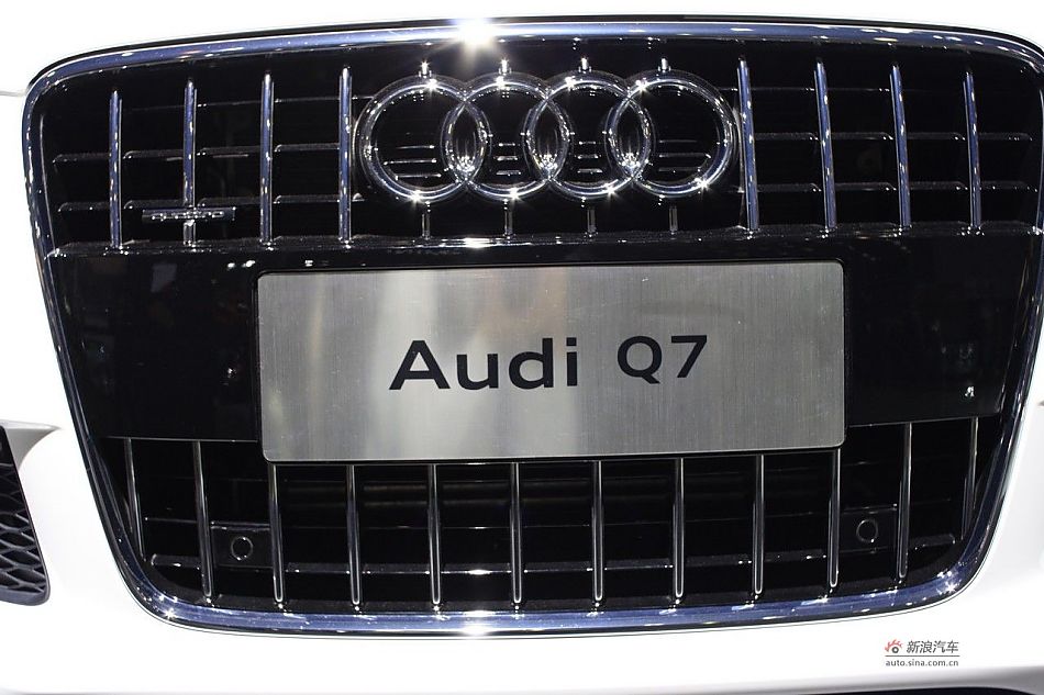 µQ7