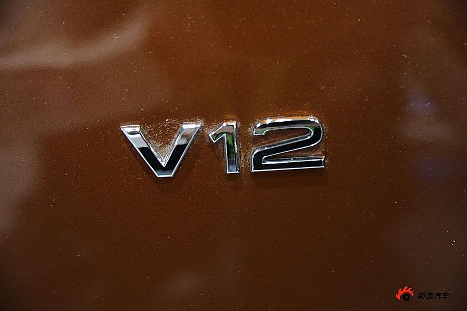 µQ7 V12 TDI quattro