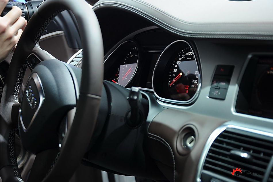 µQ7 3.0 TDI quattro