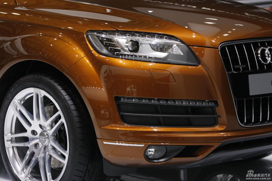 µQ7